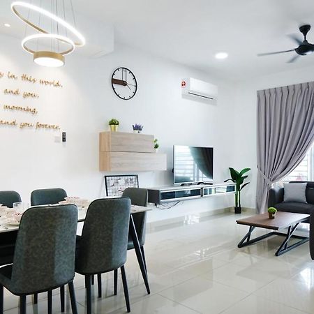 Desaru Home Feel Theme By Joyfully 13M1 Luaran gambar