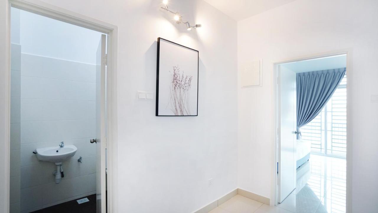 Desaru Home Feel Theme By Joyfully 13M1 Luaran gambar