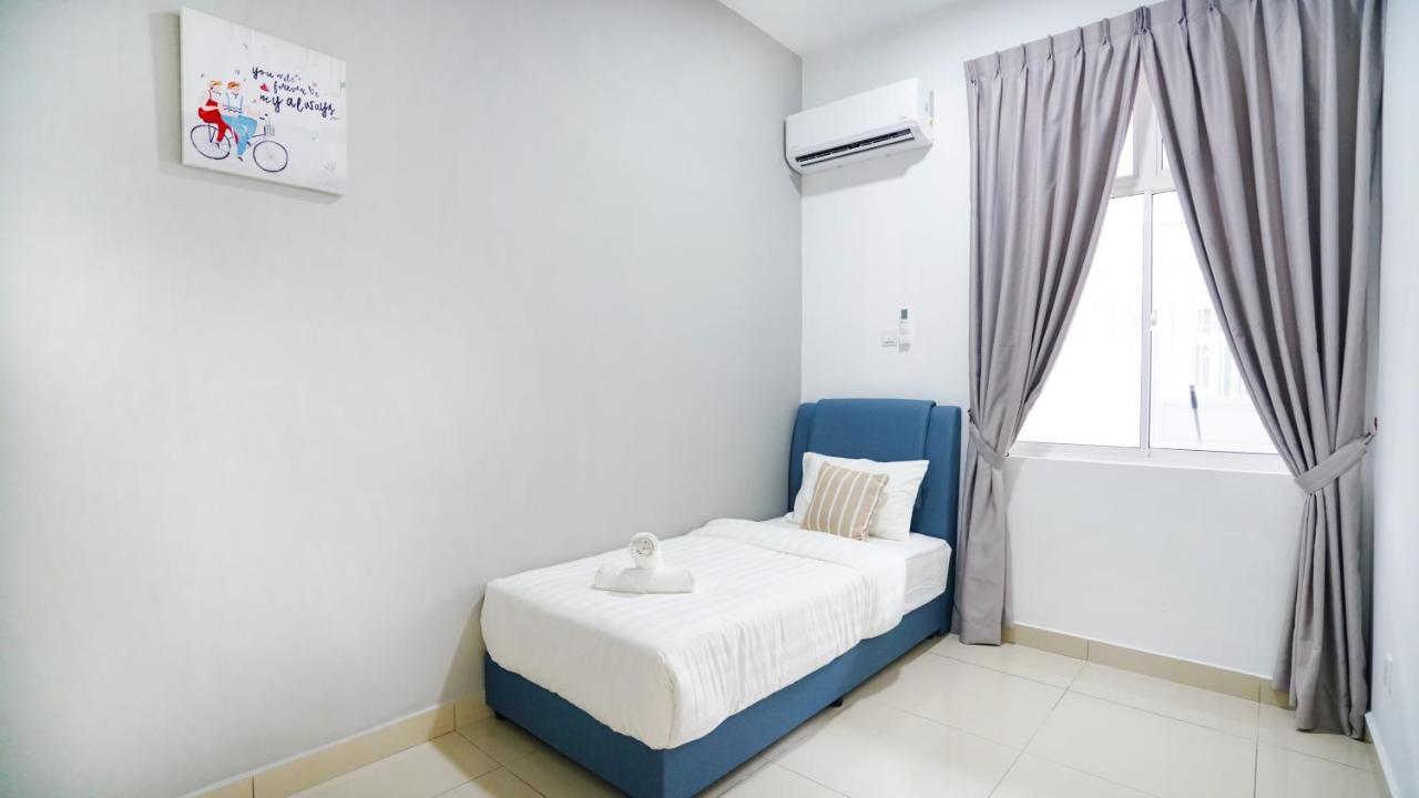 Desaru Home Feel Theme By Joyfully 13M1 Luaran gambar
